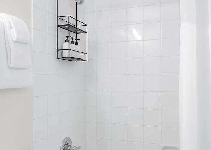 Kasa Magnificent Mile 4* Chicago