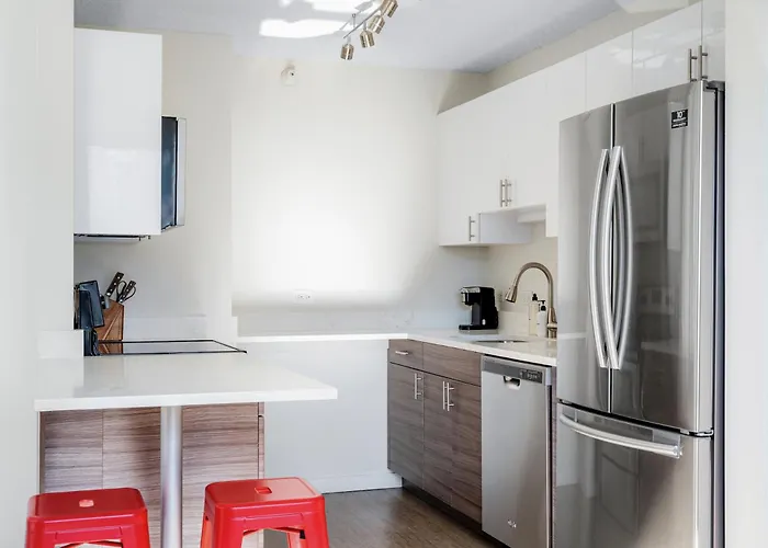 Aparthotel Kasa Magnificent Mile 4*