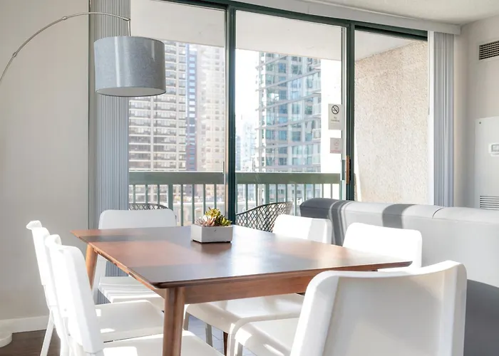 Kasa Magnificent Mile Aparthotel Chicago
