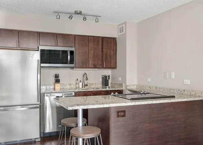 Kasa Magnificent Mile 4*