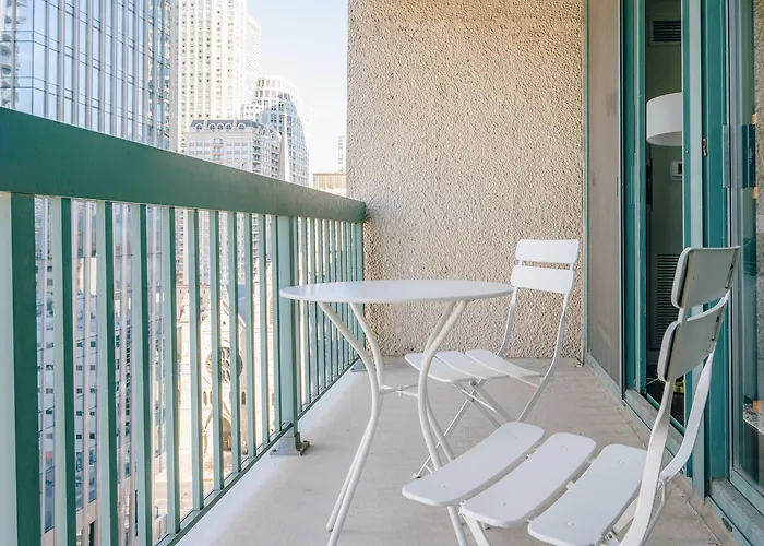 Kasa Magnificent Mile Aparthotel Chicago